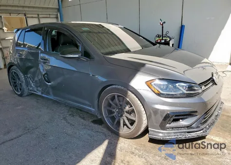 2018 Volkswagen Golf R из США, поврежденный, VIN WVWWF7AU5JW065041